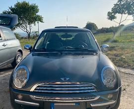 Mini cooper Park lane motore Toyota 2006