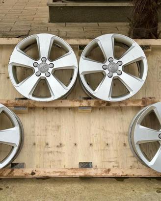 Cerchi in lega originali Audi da 17” – Perfetti