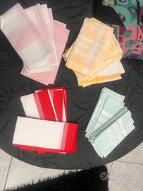Set si Tovaglioli colorati