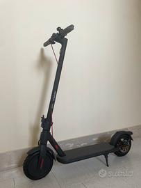 Monopattino Xiaomi 4