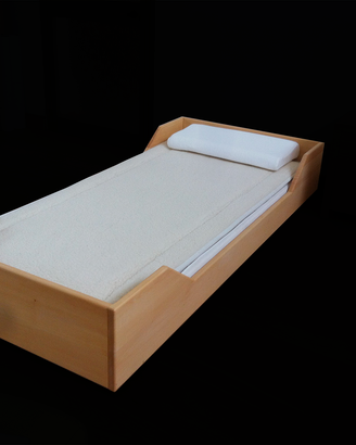 LETTO MONTESSORI IN CIRMOLO PROFUMATO SPEDITO