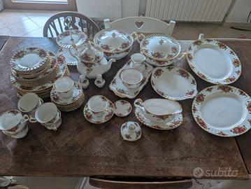 Set completo per 8 pa Royal Albert Contry Roses