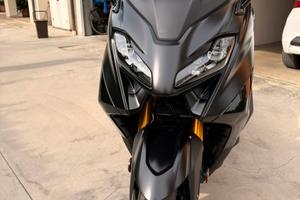 Yamaha T max 560 tech max