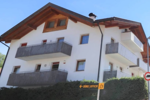 Appartamento soleggiato a Monguelfo