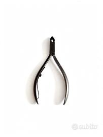 Tronchesina Cuticole NERA Professionale Opaca-