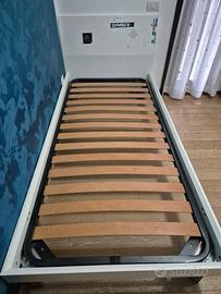 testiera letto singolo compreso di doghe in legno