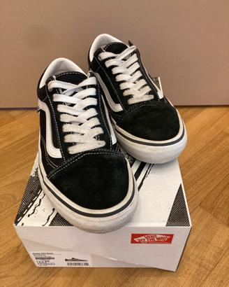 VANS SKATEBOARD SHOE