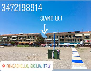 Fondachello a due passi dal mare, letteralmente