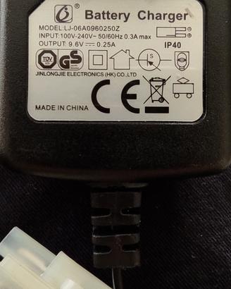 caricabatterie Tamiya