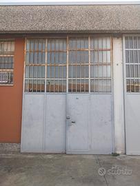 Capannone A Rozzano (Milano) in via Puglie