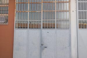 Capannone A Rozzano (Milano) in via Puglie