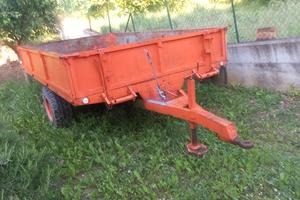 Rimorchio agricolo usato