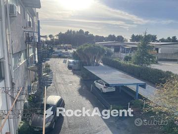 UFFICIO IN ZONA INDUSTRIALE