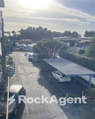 UFFICIO IN ZONA INDUSTRIALE