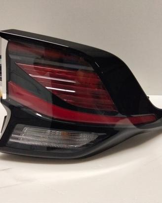 Fanale posteriore dx kia sportage 5 nq5 92402r2000