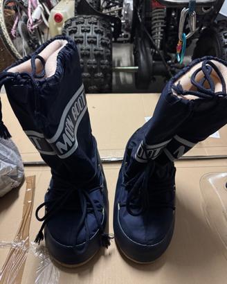 Moon boot blu scuro tg. 42/44