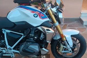 BMW R1250R