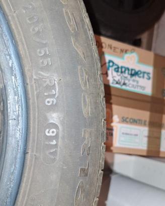 Gomme auto