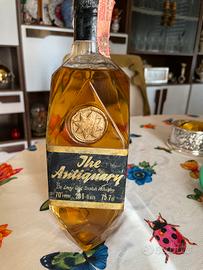 Scotch Whisky “The Antiquary”