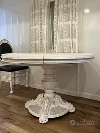 Tavolo bianco stile Shabby Chic