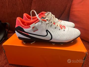 scarpe da calcio Nike Legend 10 Academy n.42