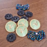 Set di bottoni e papillon