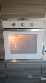 Forno Indesit IFW 4534 H usato