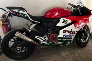 Ducati Panigale anno (2019)-12000 km-