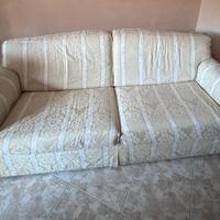 Poltrone e Sofà – Divano elegante