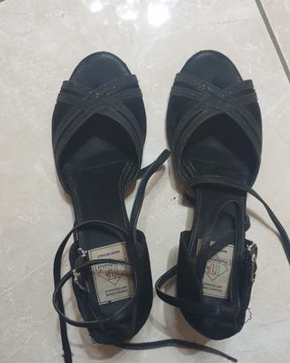 Scarpe da ballo nere 