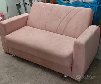 LETTO MATRIMONIALE E DIVANO