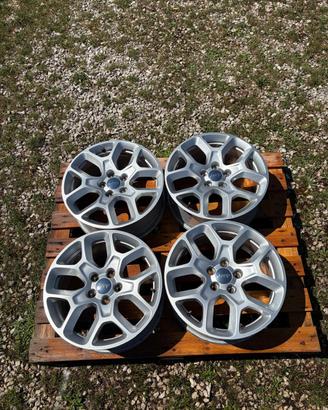 Cerchi Jeep Renegade 17” con sensori