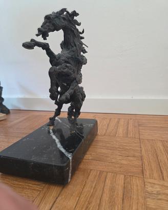 Statuetta in bronzo Di Angelo Canevari