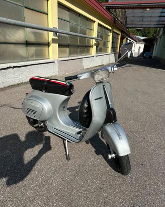 Vespa 50 special