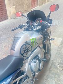 Yamaha fazer 600