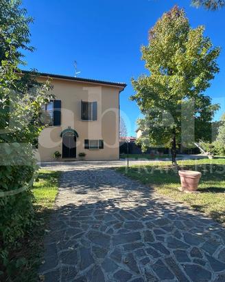 Villa o villino Bologna [Cod. rif 3310225VRG]