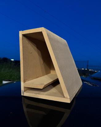 Box Subwoofer incompleto