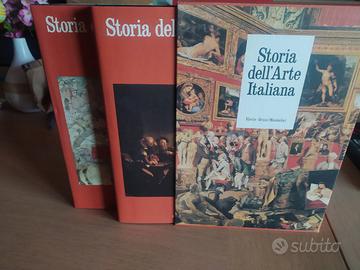 Cofanetto Storia dell'Arte Italiana con 2 volumi 
