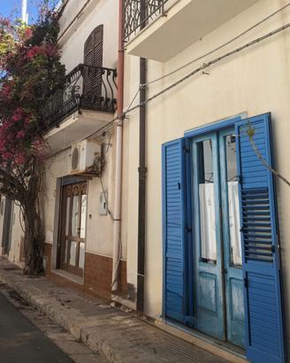 Bivani centralissimo a San Vito lo Capo