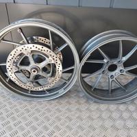 COPPIA CERCHI BMW GS 1200 LC CON DISCHI