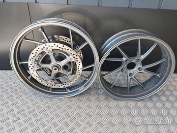 COPPIA CERCHI BMW GS 1200 LC CON DISCHI