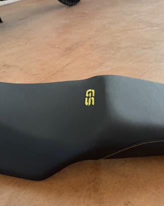 Sella comfort e treno gomme BMX  F 750 GS