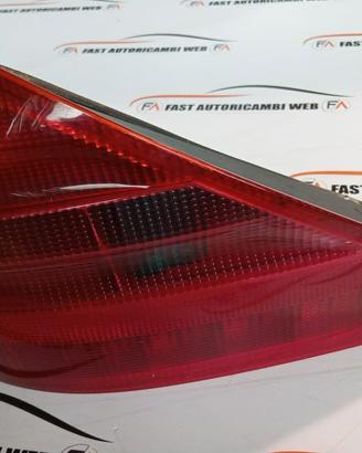 Stop posteriore sinistro Mercedes SL R230 A2308200