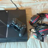 PS 4 usata con cuffie da gaming