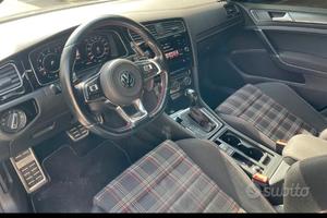 Golf gti 7.5 performance 245cv