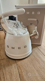 Bollitore smeg bianco
