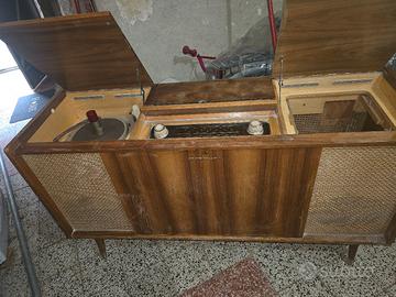 console grundig anni 60/70 