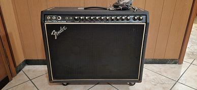 Amplificatore Fender Super Twin Reverb