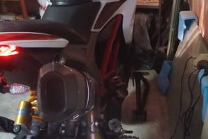 Hypermotard 821 SP