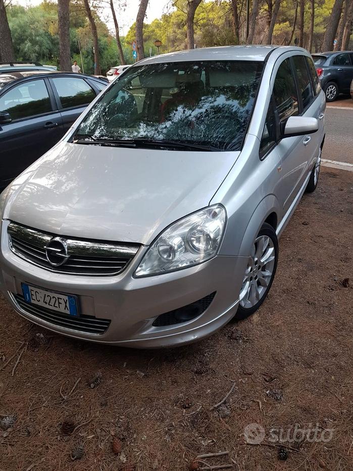 Opel Zafira 2ª serie